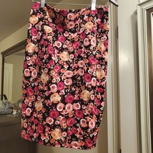 Lularoe Cassie Size M